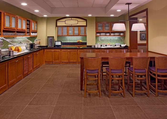 Hyatt Place Hotel 4*