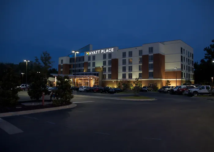 Hyatt Place Hotel 4*
