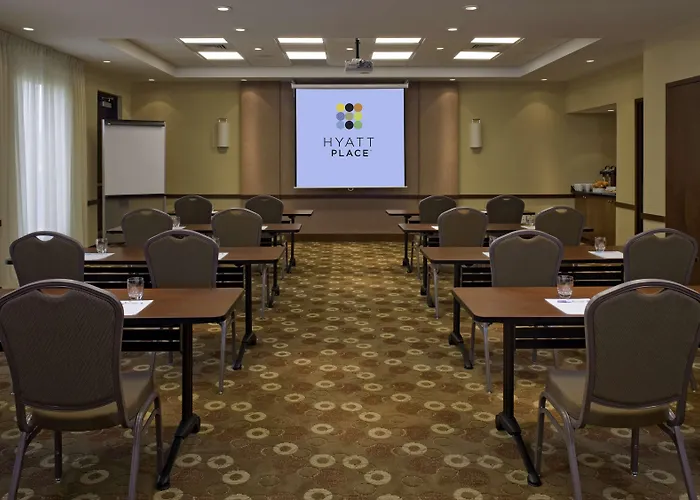 Hyatt Place 4*
